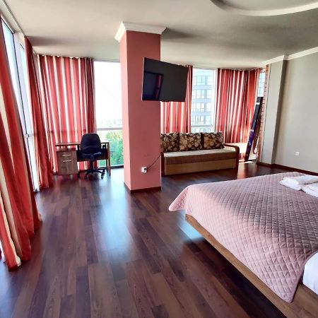 צ'רנוביץ Micromegas Apartments מראה חיצוני תמונה
