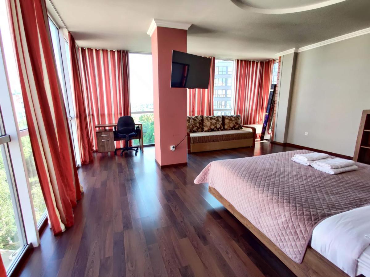צ'רנוביץ Micromegas Apartments מראה חיצוני תמונה
